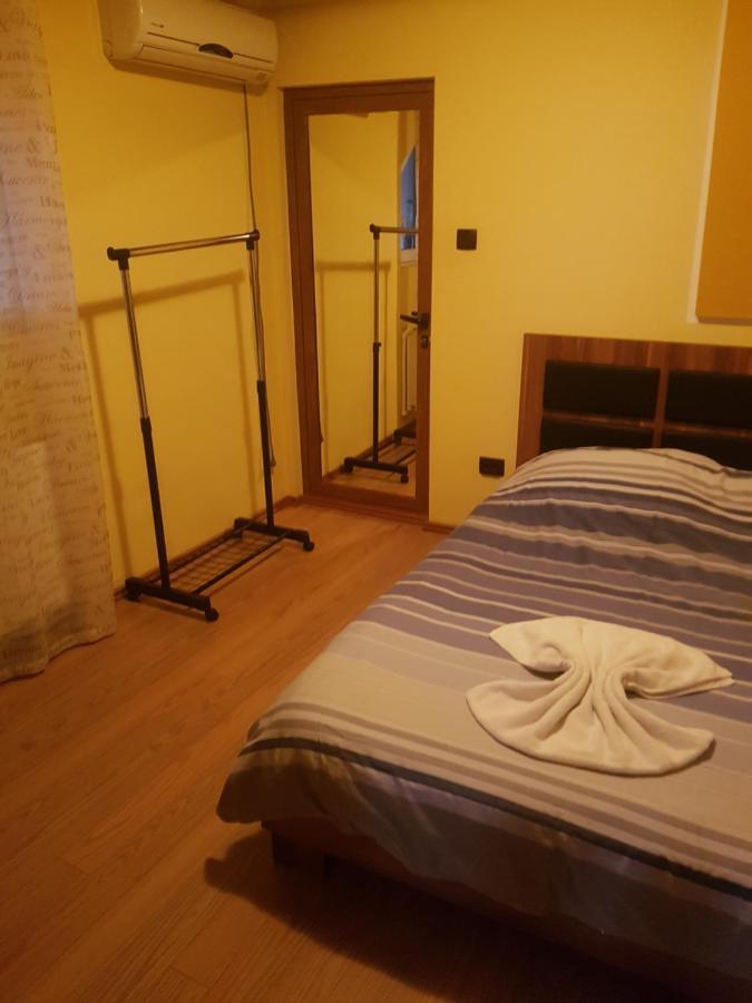 Vila Mario Galati  Bagian luar foto